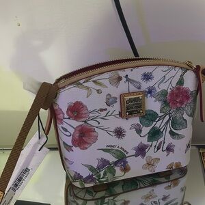 Dooney & Bourke Crossbody bag